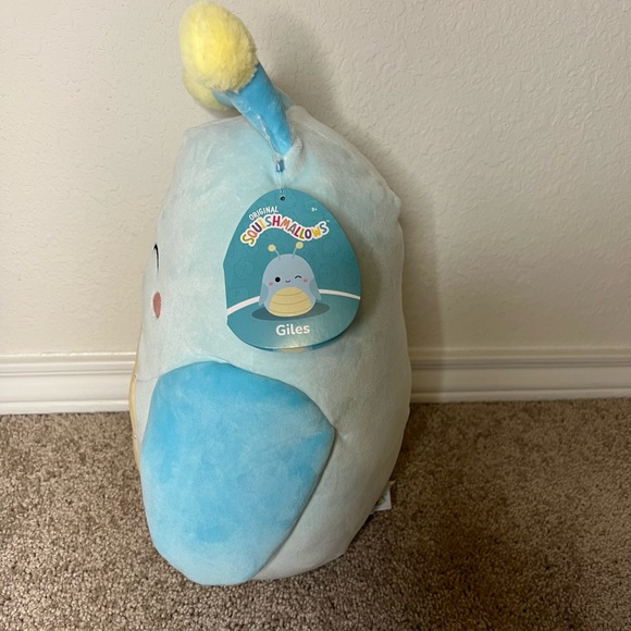 New Giles The Grasshopper Squishmallows - Picture 8 of 9